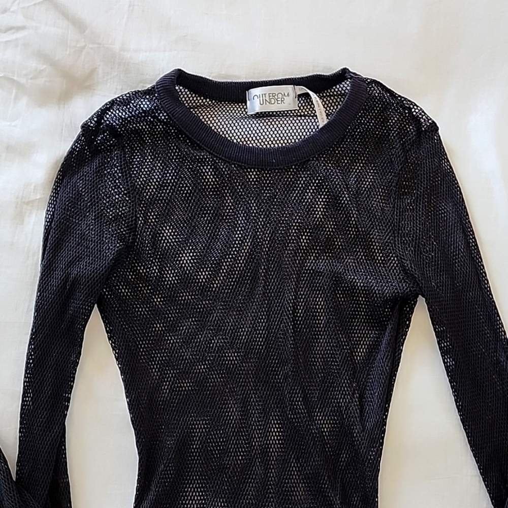 ✨️ UO Fishnet Top ✨️